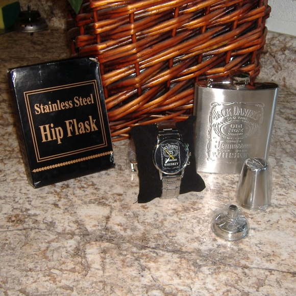 Jack Daniel's Other - Jack Daniel's Watch & Daniels Whisky Hip Flask NIB
